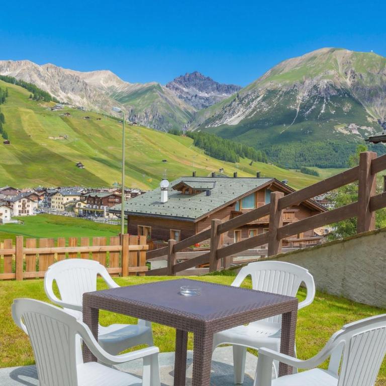 Casa Luminosa Ski in -Ski out 100m - Happy Rentals - Appartamento con Terrazza - 21