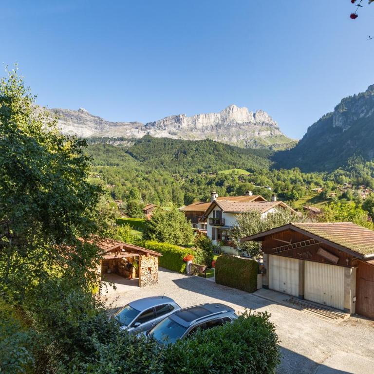 Apt La Sauvageonne in Servoz Balcony & Mountain views - Happy Rentals - Appartement avec Balcon - 18