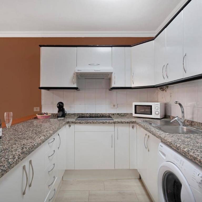 La Casita de Edu - Superior One-Bedroom Apartment with Balcony - 10