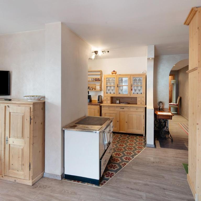 Appartamento Giulia - Appartamento Deluxe con 2 Camere da Letto e Balcone - 7