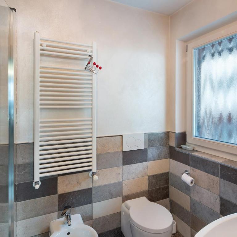 Appartamento Giulia - Appartamento Deluxe con 2 Camere da Letto e Balcone - 14
