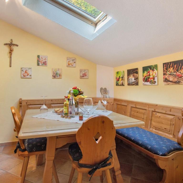 Ferienwohnung Alpenrose - Deluxe-Apartment mit 2 Schlafzimmern und Gartenblick - 6