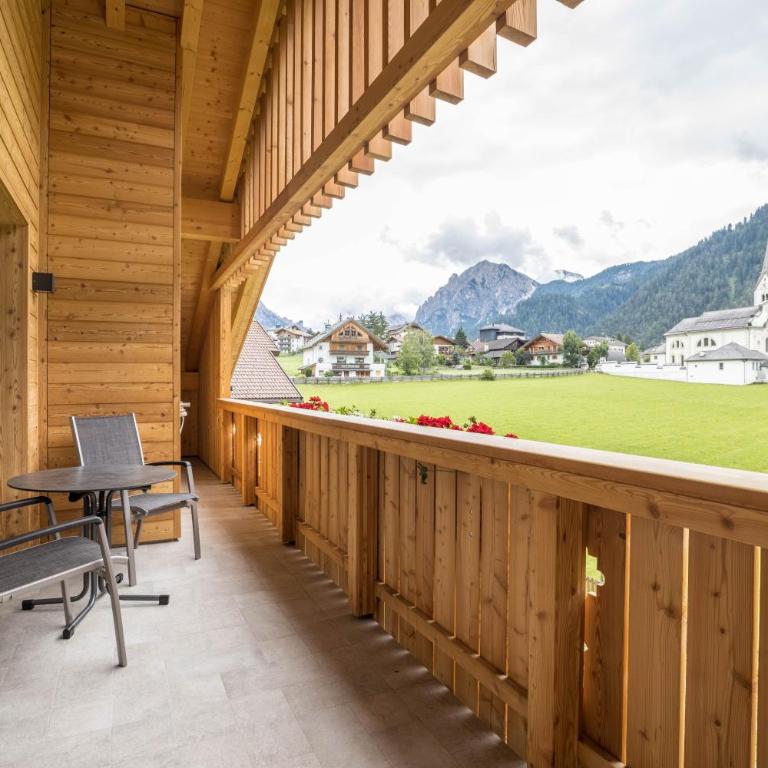 App. Pedagà - Ciasa Lavarella - Appartamento Superior con 1 Camera da Letto e Balcone - 4