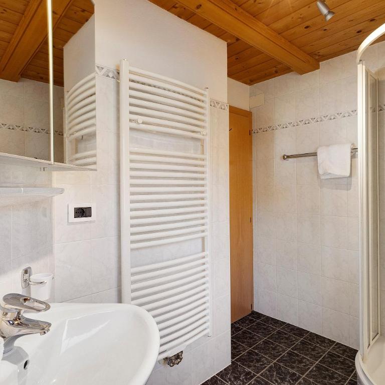 Ciablun - Appartamento Deluxe con 2 Camere da Letto e Vista Giardino - 20