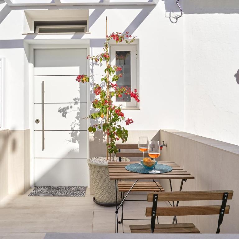 Aunt Maria's House - Studio with Terrace - 11