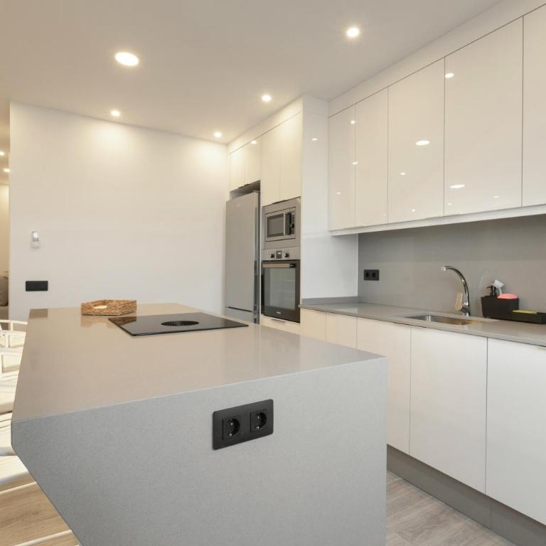 Apartamento Avenida Marítima - Apartamento de 3 dormitorios y vistas al mar - 18