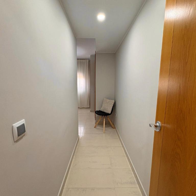 Atico con terraza y vistas en llandels - Apartamento de 2 dormitorios - 12