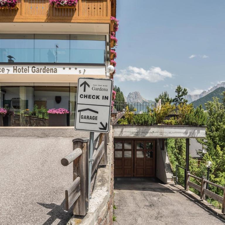 Garni Hotel Gardena App Dolomites 3 - Monolocale con Vista Montagna - 26