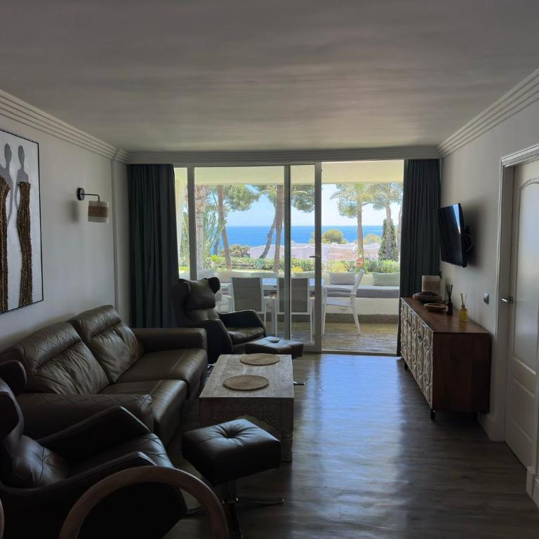 Parque Miraflores - Apartamento Deluxe de 2 dormitorios con vistas al mar - 4