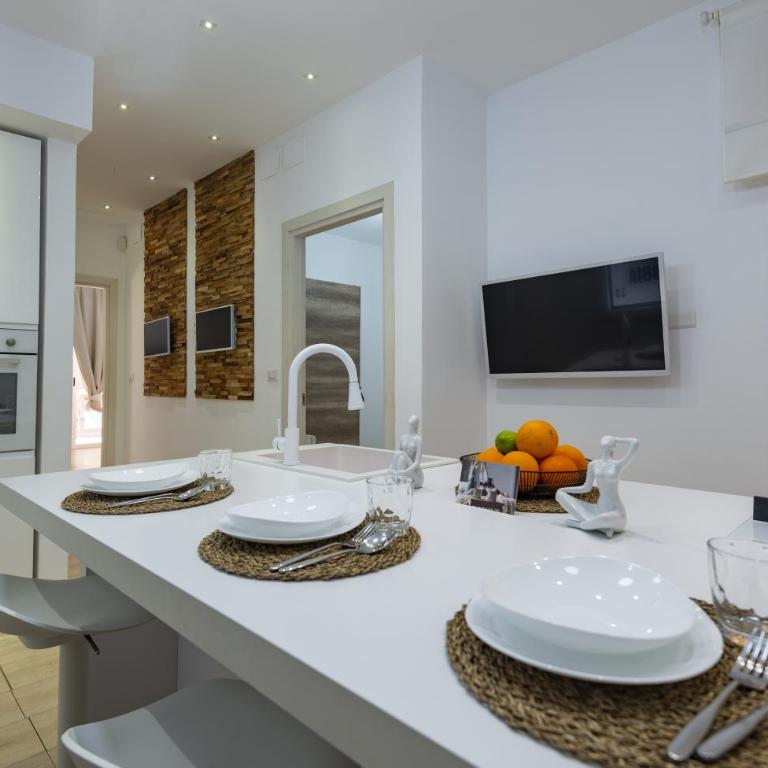 Martini House Luxury Apartment Free Parking - Appartamento con 1 Camera da Letto con Balcone e Vista Città - 22