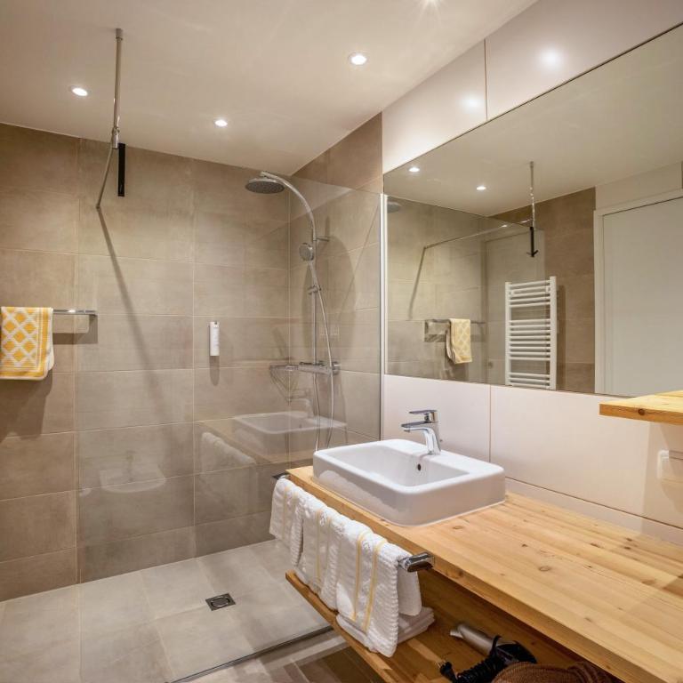Stoana Apt 3-3 - Appartamento Deluxe con 2 Camere da Letto e Vista Giardino - 17