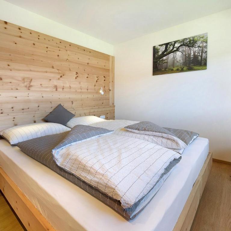 Teutenhofer Kastanie - Two-Bedroom Deluxe Apartment with Garden View - 13