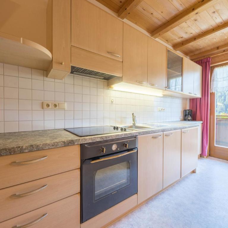 Haus Hubertus - Fewo 6 - Appartamento Deluxe con 2 Camere da Letto e Balcone - 4