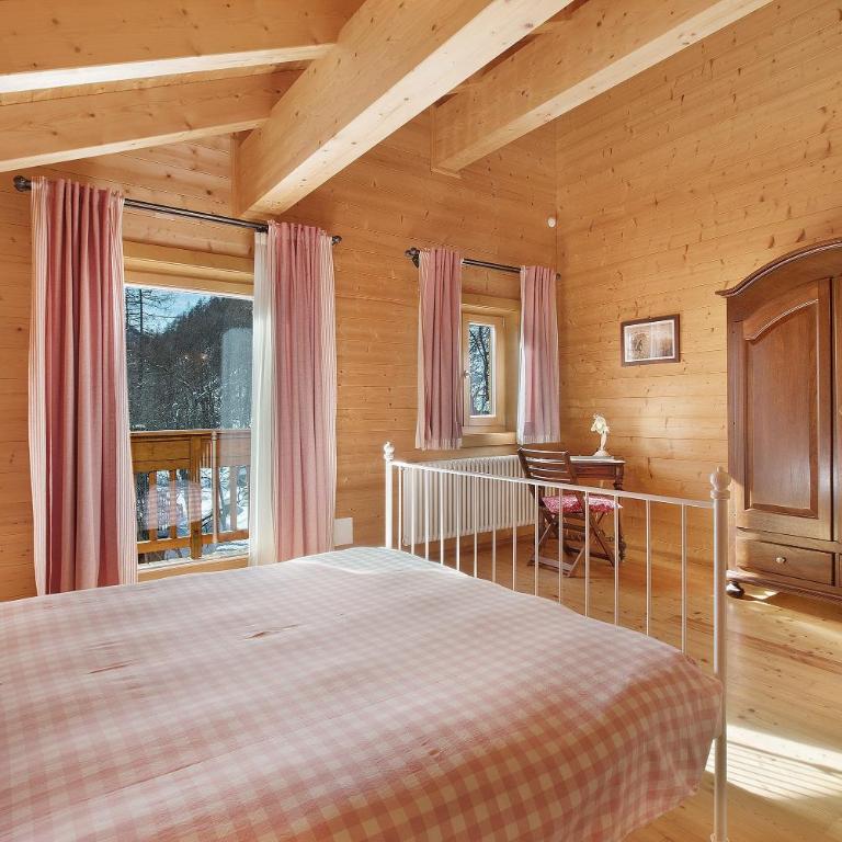 Chalet de La Poya - Camera Quadrupla con Doccia - 11