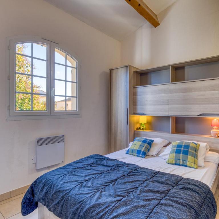 Madrague St Vincent Apt B - Two-Bedroom Deluxe Apartment with Balcony - 13
