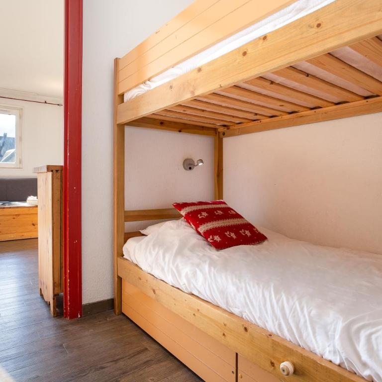 Chamonix Sud - Rivière 401 - Happy Rentals - Studio with Balcony - 7