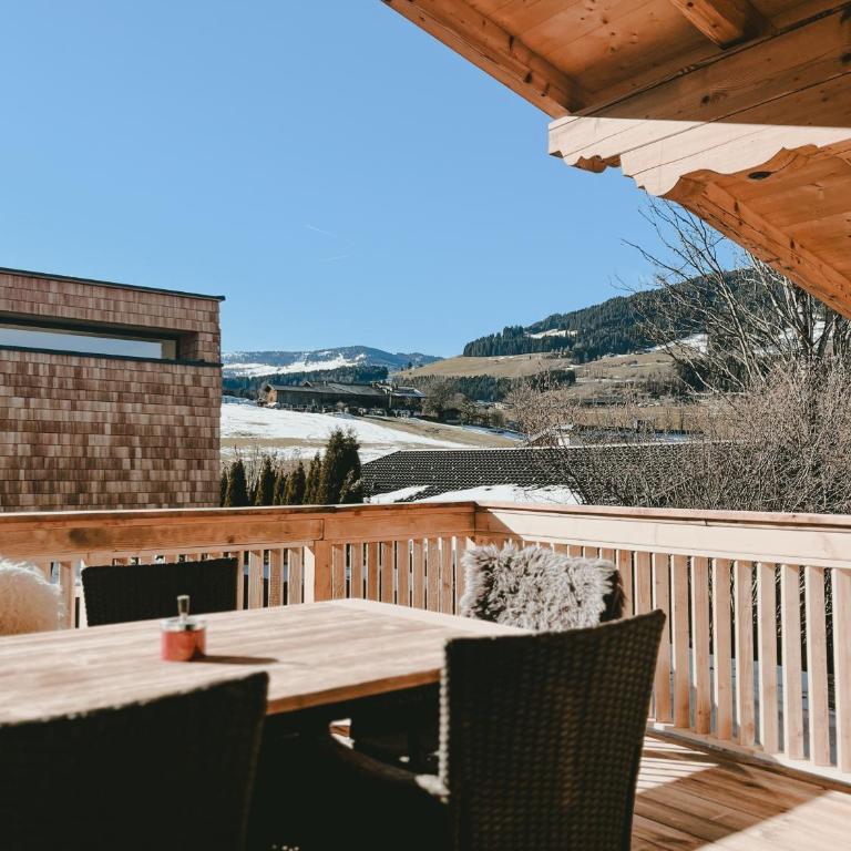 Ferienwohnung Katie - Deluxe-Apartment mit 2 Schlafzimmern und Gartenblick - 1