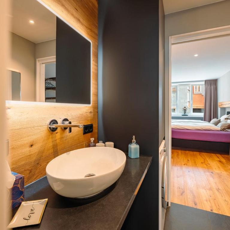 Alte Konditorei - Apartment mit 1 Schlafzimmer und Seeblick - 8
