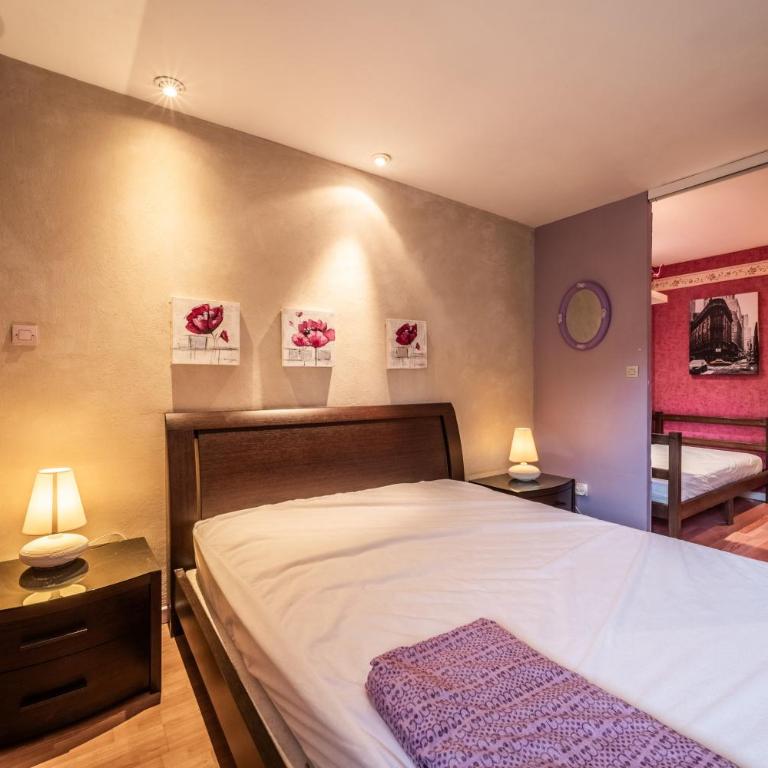 Appartement Bernex - 3 personnes - Two-Bedroom Deluxe Apartment with Garden View - 12
