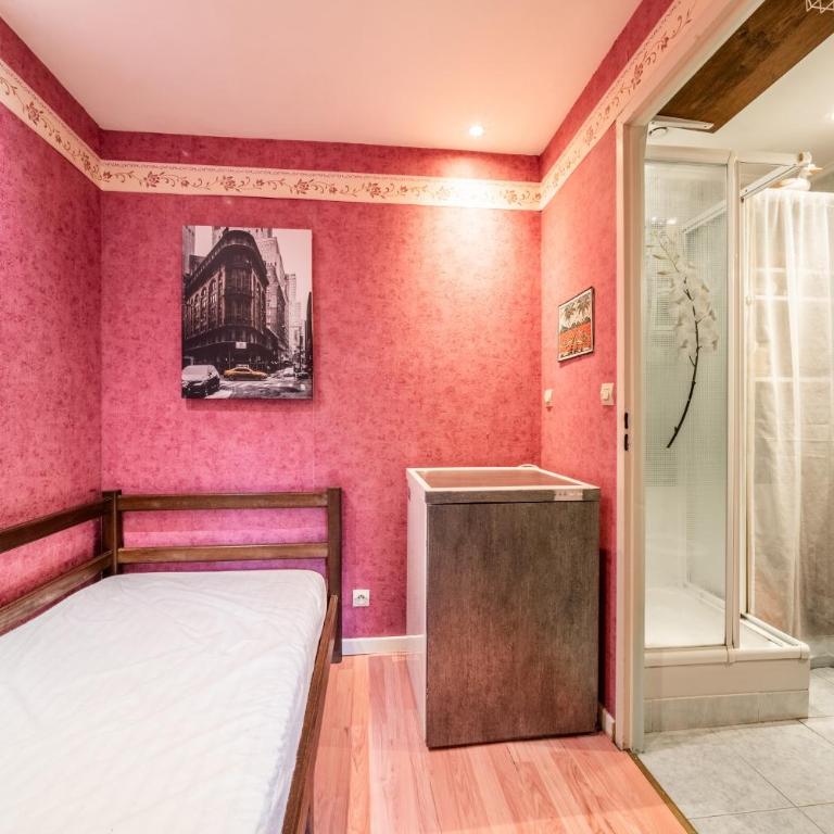 Appartement Bernex - 3 personnes - Two-Bedroom Deluxe Apartment with Garden View - 14