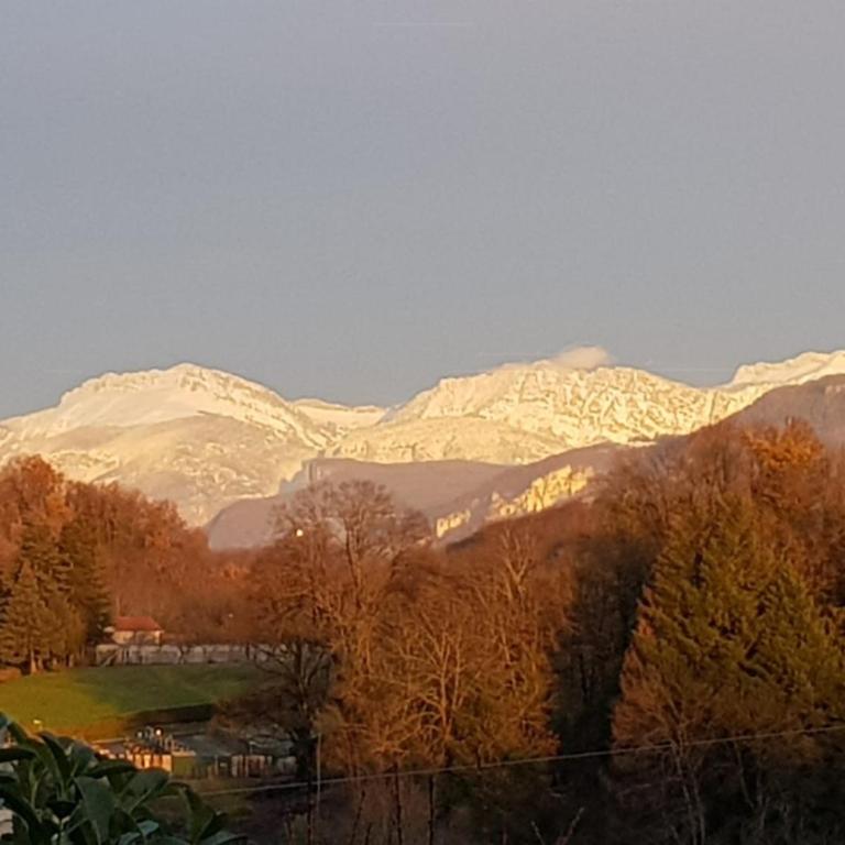 Gite 33m2, Vue Sur Le Vercors - Chambre Quadruple - Vue sur Montagnes - 3