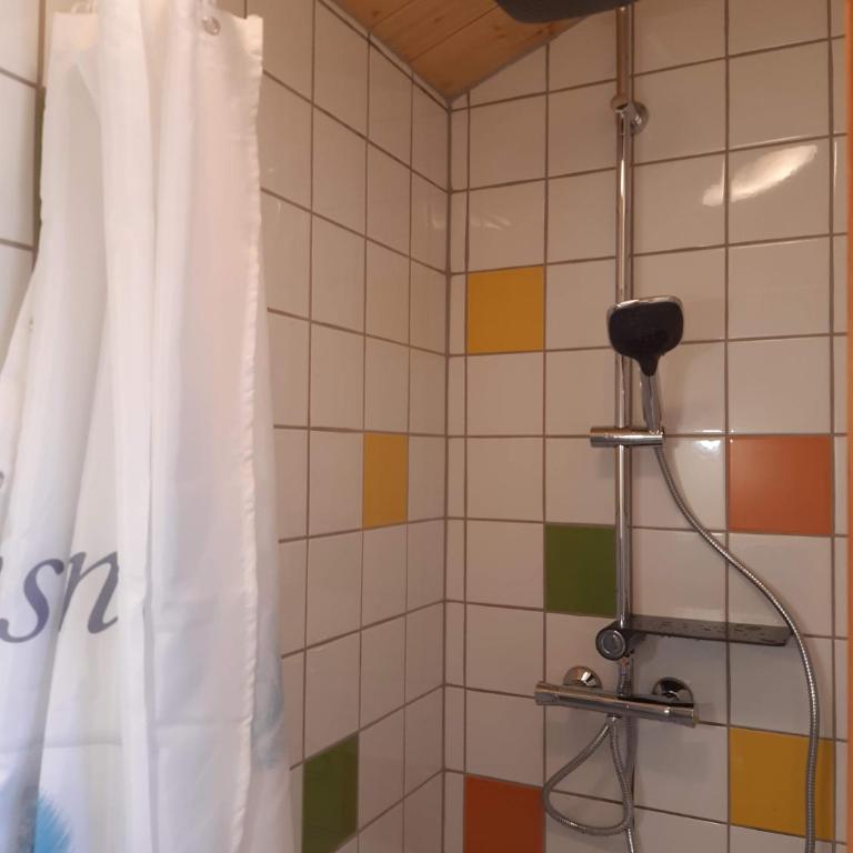 Gite 33m2, Vue Sur Le Vercors - Chambre Quadruple - Vue sur Montagnes - 13