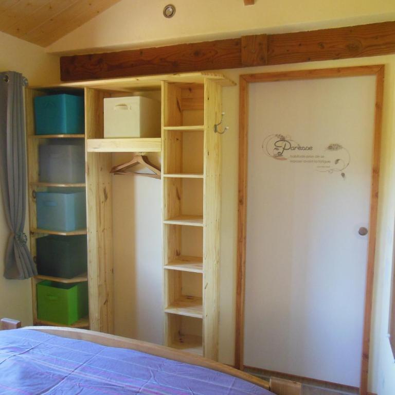 Gite 33m2, Vue Sur Le Vercors - Chambre Quadruple - Vue sur Montagnes - 11