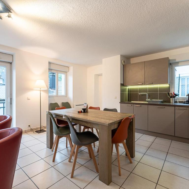 Appt Alba 6 pers plein centre - Appartement 3 Chambres Premium avec Balcon - 6