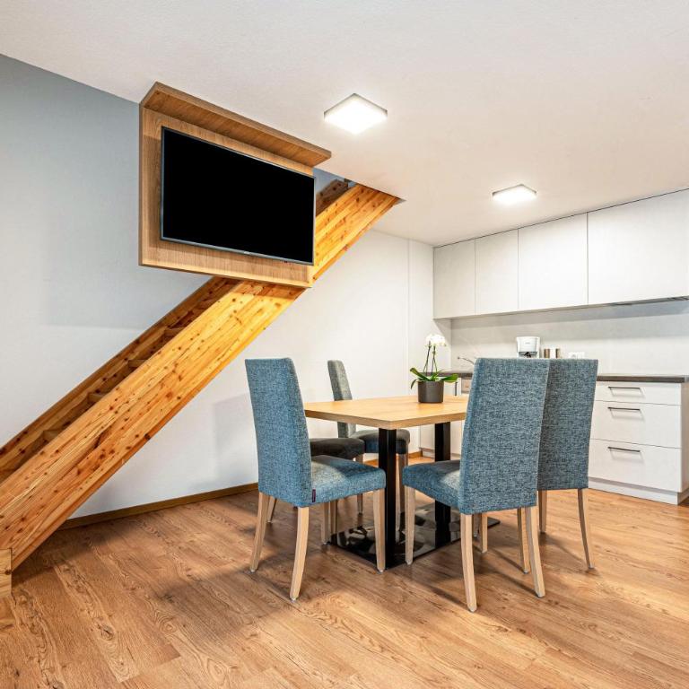 App Kronplatz Villa Colli - Appartamento Deluxe con 2 Camere da Letto e Balcone - 2