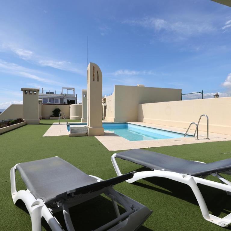 Apartment - Car included - Apartamento Deluxe de 2 dormitorios con vistas al mar - 2