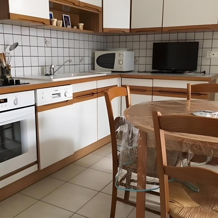Maison du centre - ruelle calme - Two-Bedroom House - 3