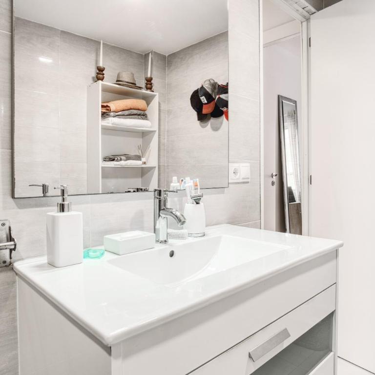 New Coquette - Apartamento Deluxe de 2 dormitorios con vistas al jardín - 17