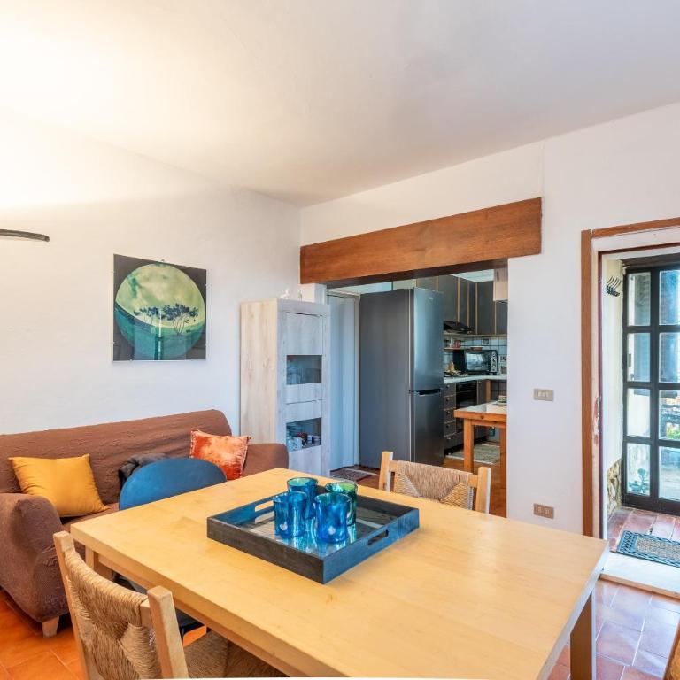 Al Poggio Della Capannina - Appartamento Deluxe con 2 Camere da Letto e Vista Giardino - 9