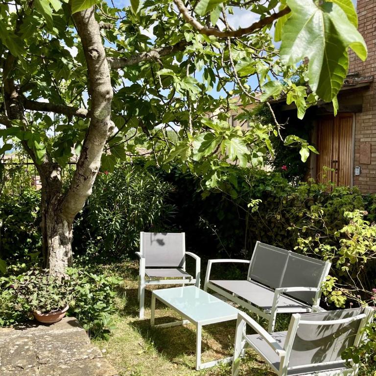 Al Poggio Della Capannina - Appartamento Deluxe con 2 Camere da Letto e Vista Giardino - 26