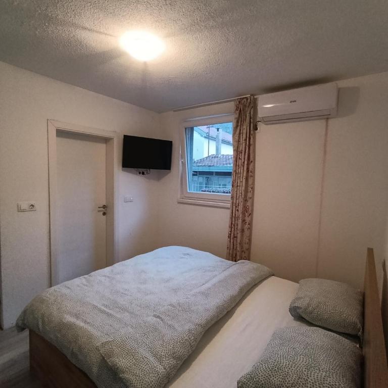 Guesthouse Flaghome - Double Room with Private Bathroom - 6