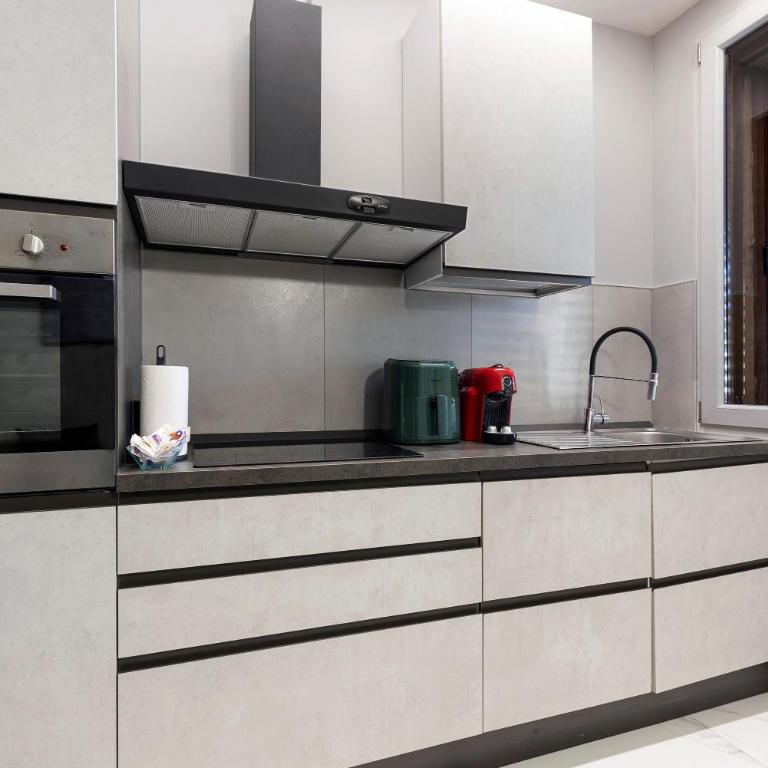 Dalma - One-Bedroom Apartment with Garden View - 2