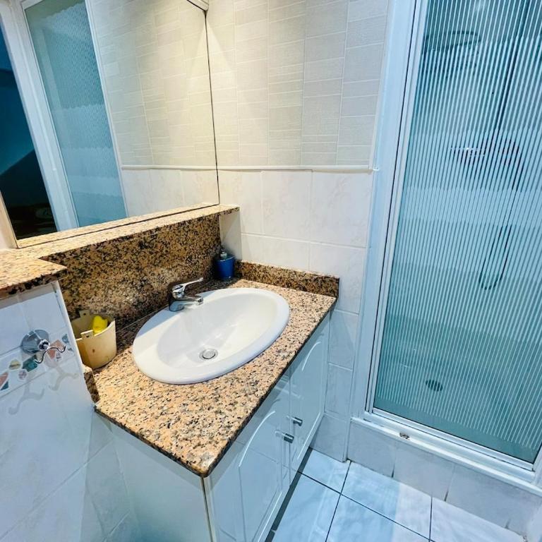 Les Falaises Apartment 4 pers Terrace Parking Beach 150m away - One-Bedroom Apartment with Terrace - 5