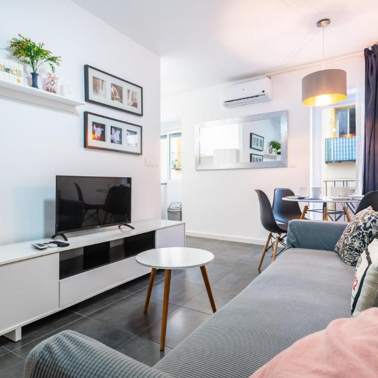 Apartamento Coral - Two-Bedroom Deluxe Apartment with Balcony - 1