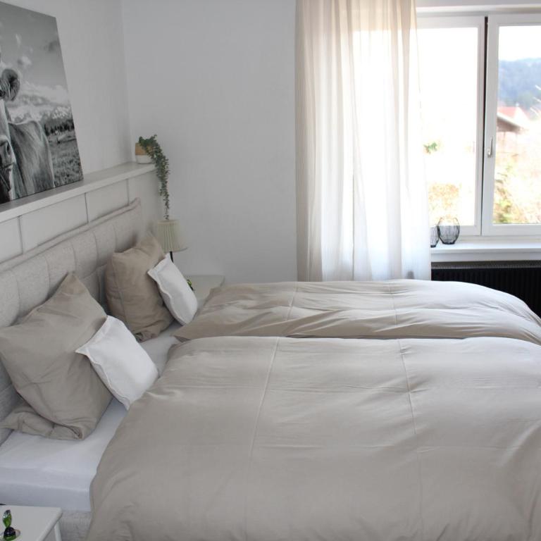 Haus Sonnenhang Wohnung 1 - Deluxe-Apartment mit 2 Schlafzimmern und Gartenblick - 27