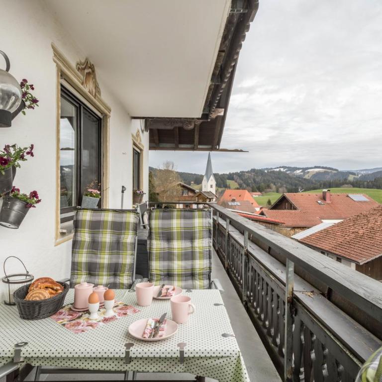 Haus Sonnenhang Wohnung 1 - Deluxe-Apartment mit 2 Schlafzimmern und Gartenblick - 3