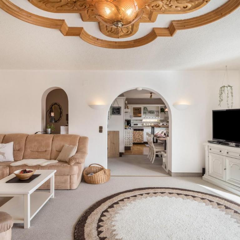 Haus Sonnenhang Wohnung 1 - Deluxe-Apartment mit 2 Schlafzimmern und Gartenblick - 4