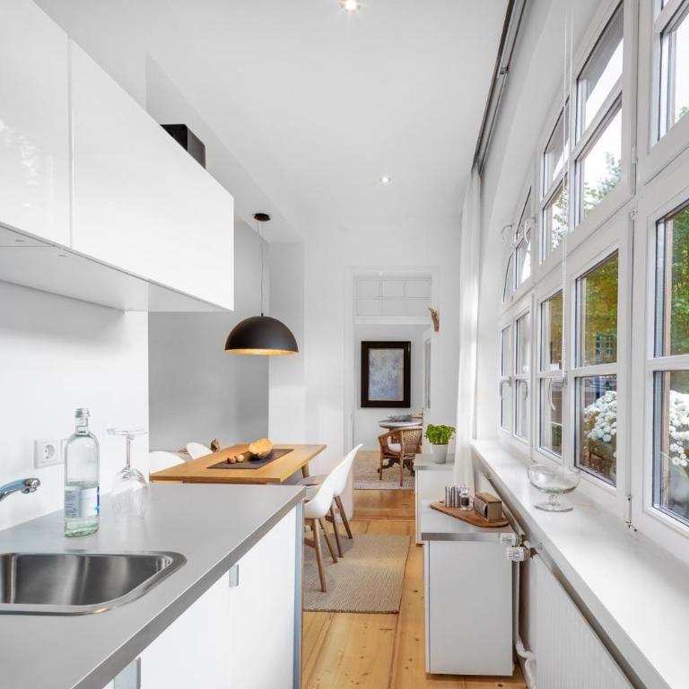 Fewo im Blauen Haus Eg - Two-Bedroom Deluxe Apartment with Garden View - 4