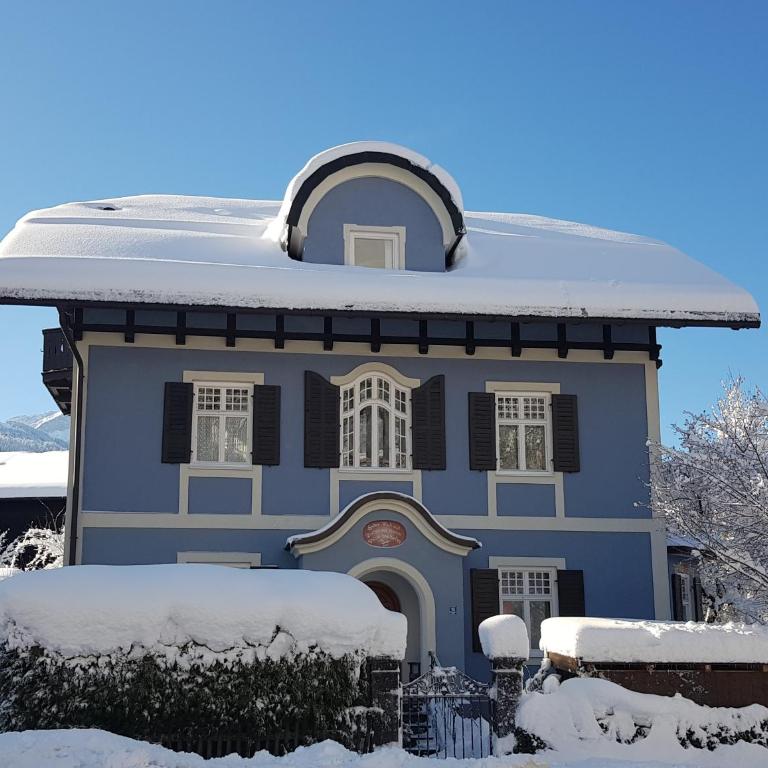 Fewo im Blauen Haus Eg - Two-Bedroom Deluxe Apartment with Garden View - 2