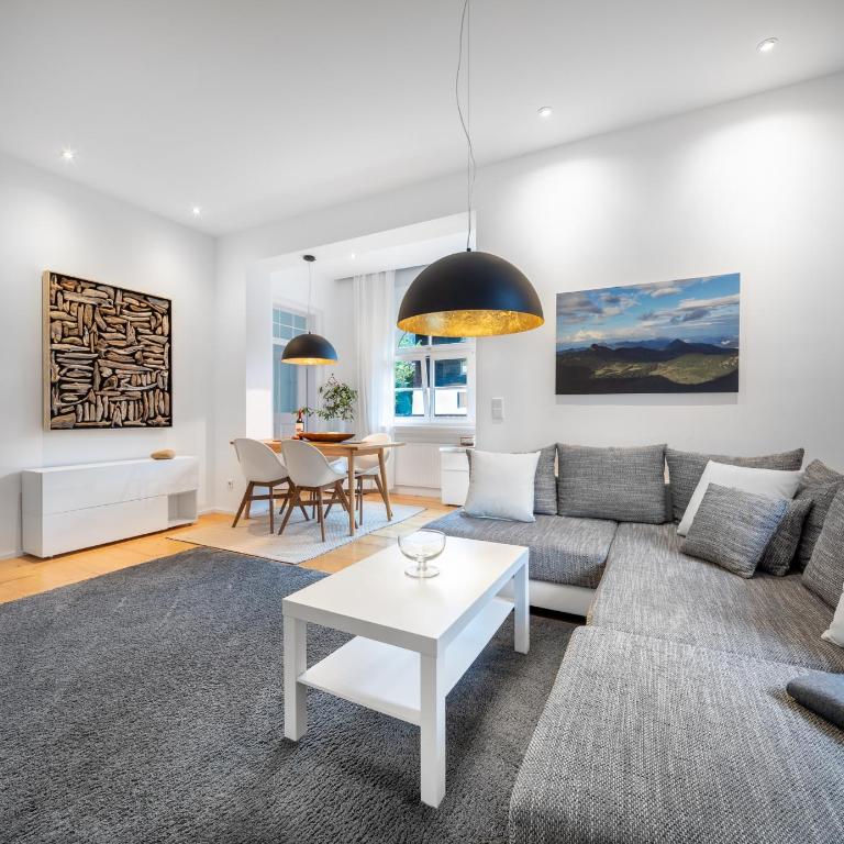 Fewo im Blauen Haus Eg - Two-Bedroom Deluxe Apartment with Garden View - 5