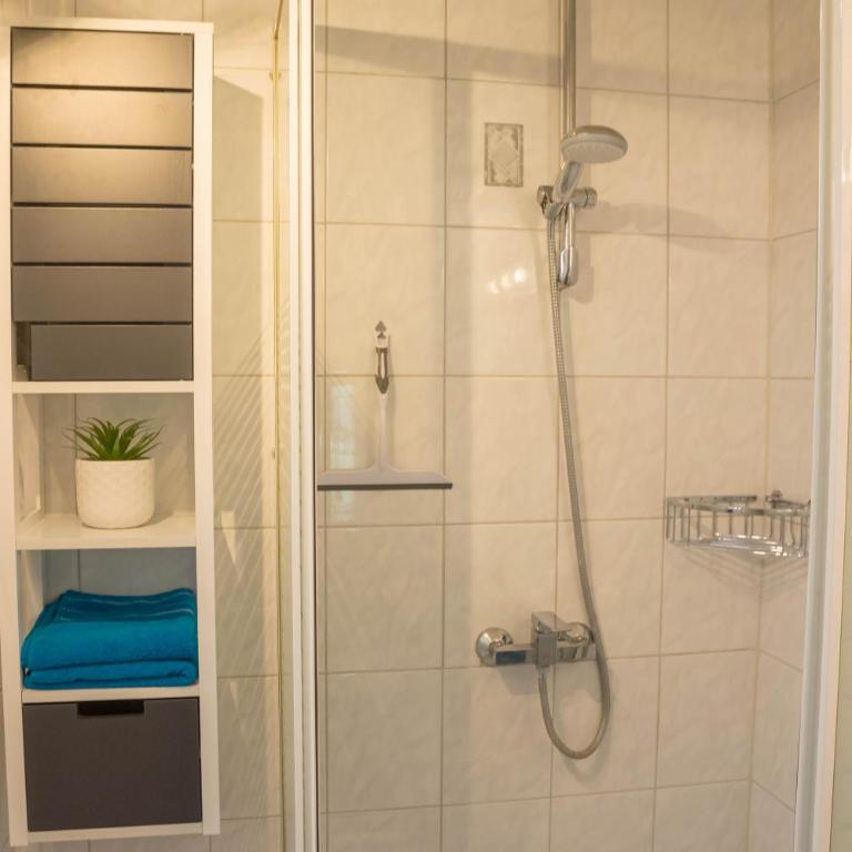 Ferienwohnung Kleiner Spatz - Deluxe-Apartment mit 2 Schlafzimmern und Gartenblick - 13