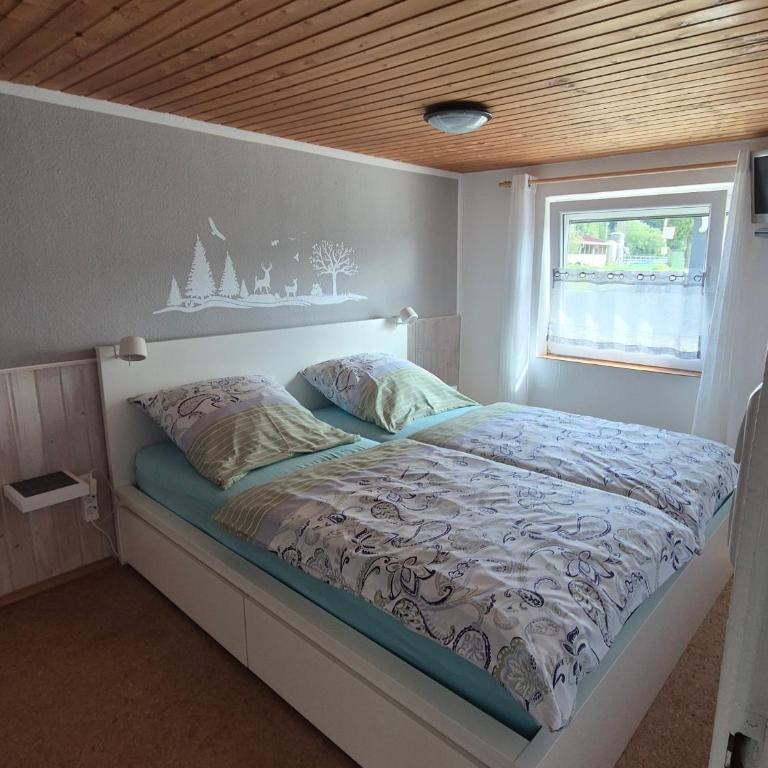 Ferienwohnung Kleiner Spatz - Deluxe-Apartment mit 2 Schlafzimmern und Gartenblick - 24