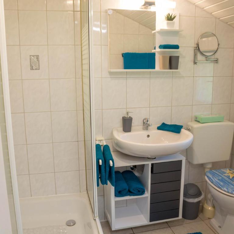 Ferienwohnung Kleiner Spatz - Deluxe-Apartment mit 2 Schlafzimmern und Gartenblick - 12
