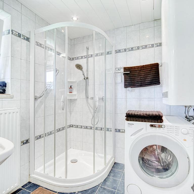 Ferienwohnung Seenähe - Apartment mit 1 Schlafzimmer und Gartenblick - 14