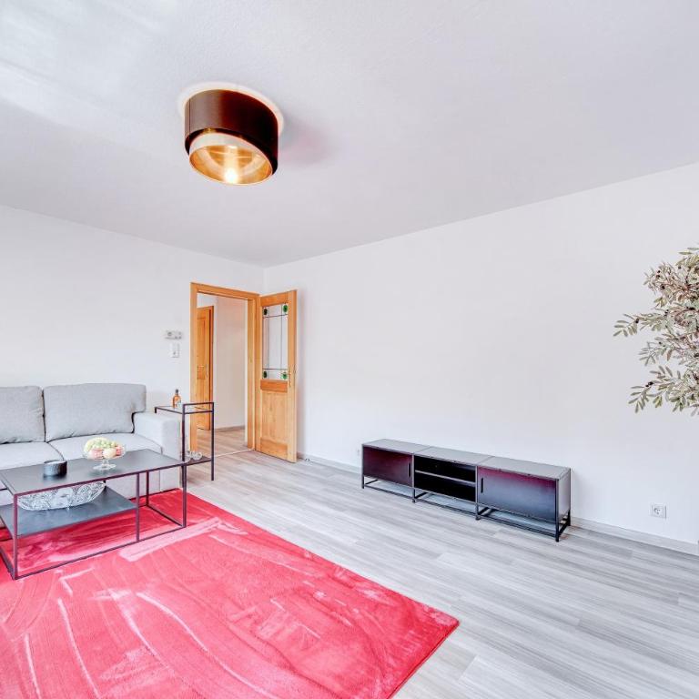 Ferienwohnung Seenähe - Apartment mit 1 Schlafzimmer und Gartenblick - 1