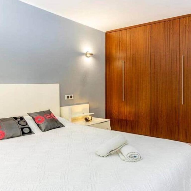 Francisca - Apartamento Deluxe de 2 dormitorios con vistas al jardín - 7